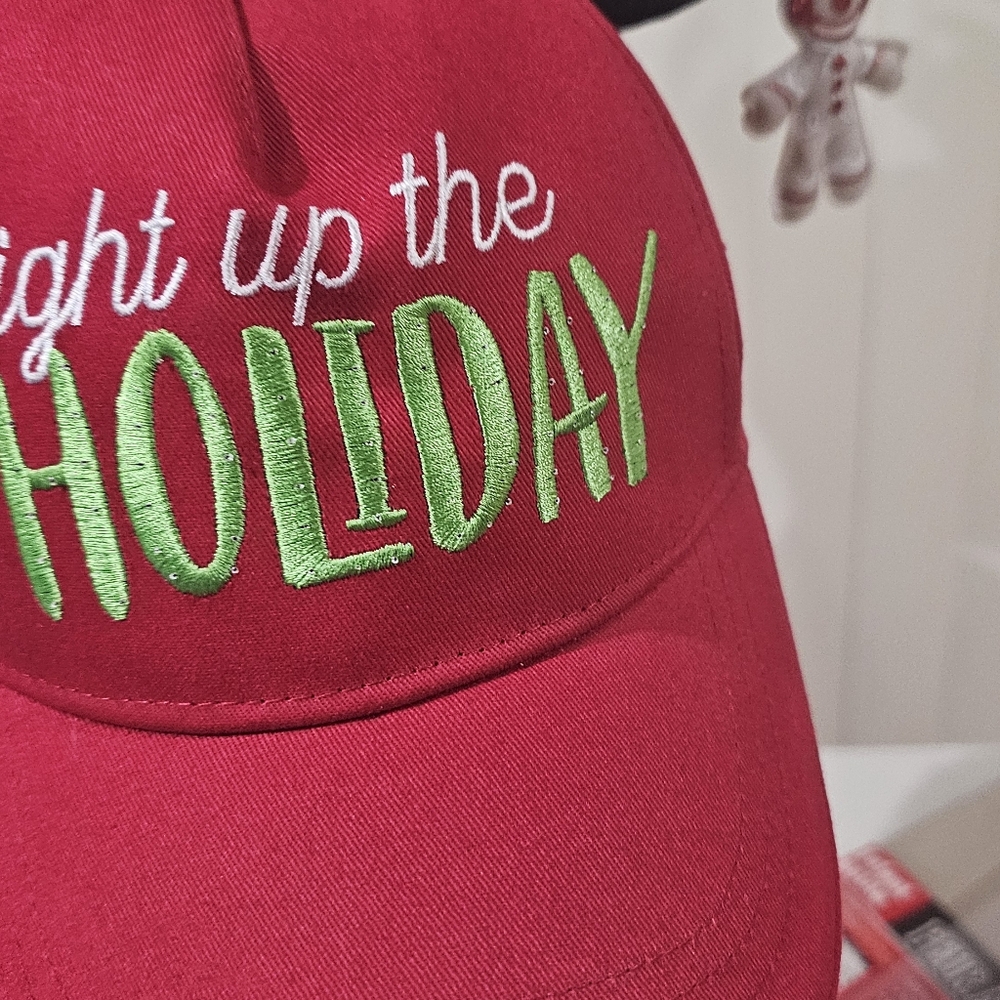Disney Holiday Light Hat - Picture 2 of 7
